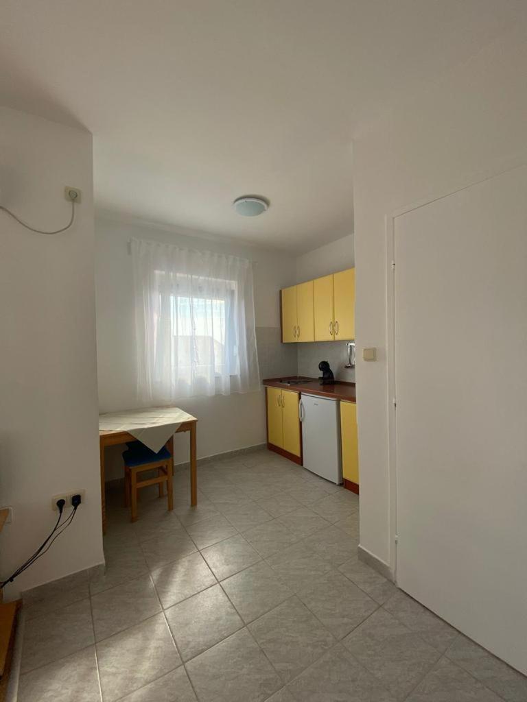 Apartments Olea Rab Town Dış mekan fotoğraf