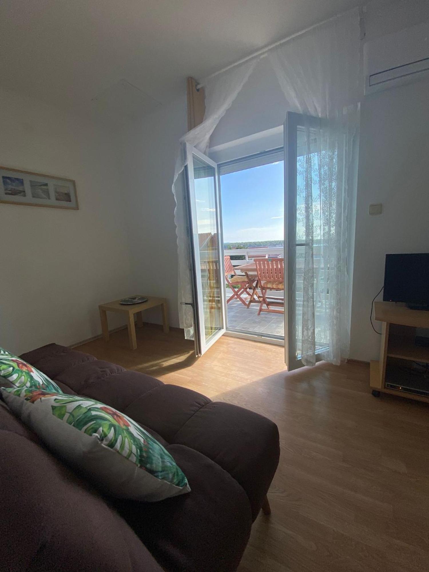 Apartments Olea Rab Town Dış mekan fotoğraf