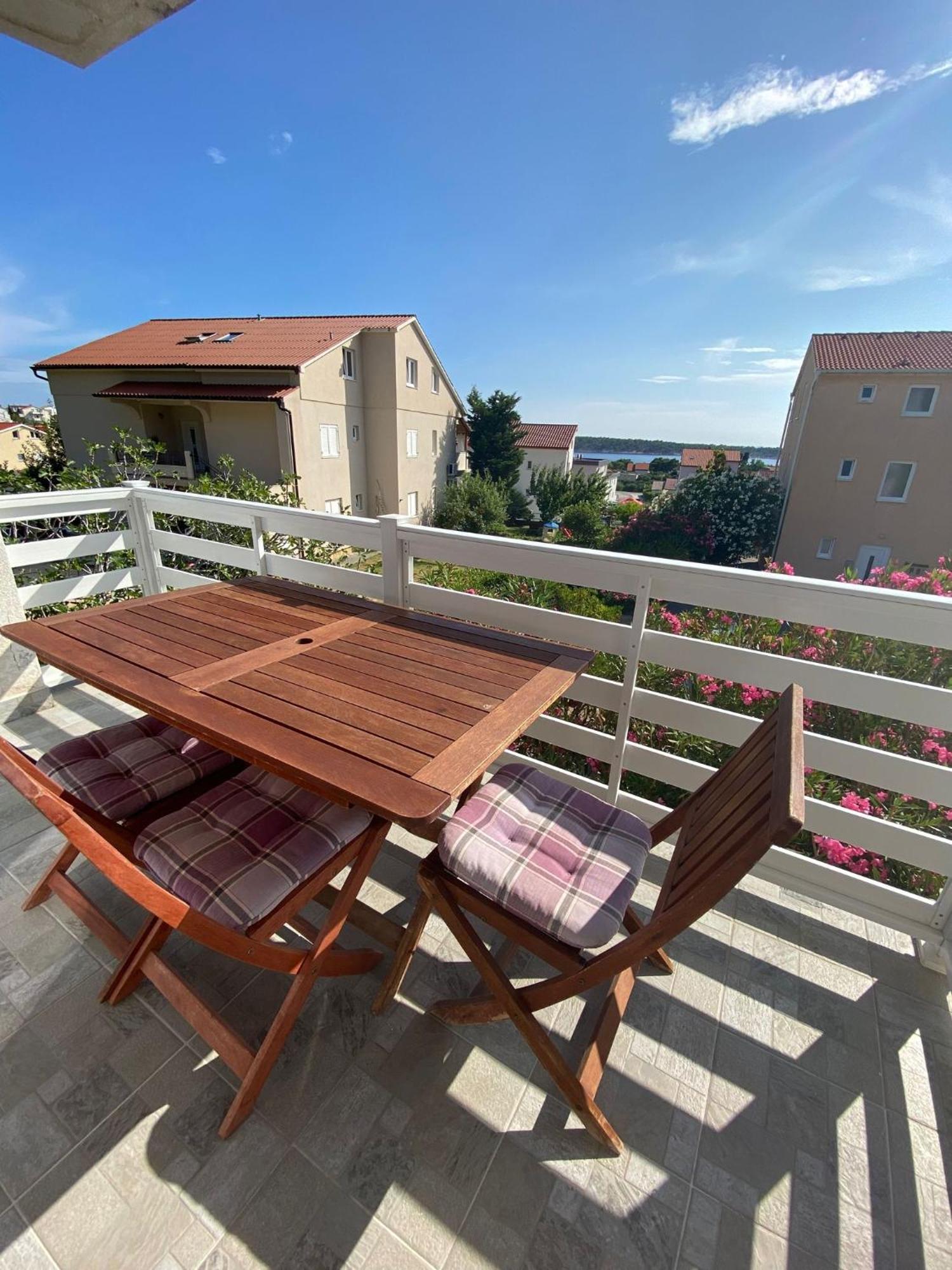 Apartments Olea Rab Town Dış mekan fotoğraf
